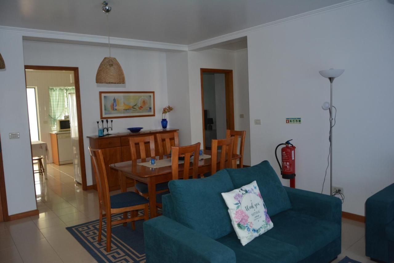 Apartamento De Віла-Франка-ду-Кампу Екстер'єр фото