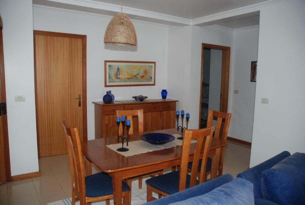 Apartamento De Віла-Франка-ду-Кампу Екстер'єр фото