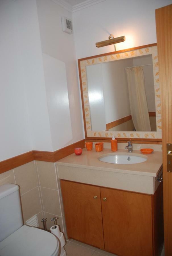 Apartamento De Віла-Франка-ду-Кампу Екстер'єр фото